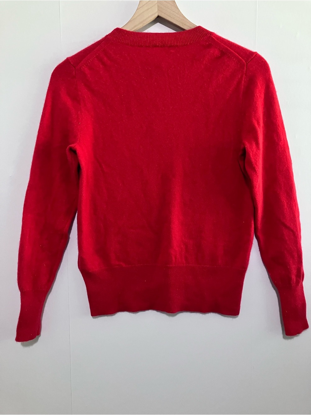 J. Crew Red Cashmere Sweater Classic Fit Size Small - Picture 2 of 6